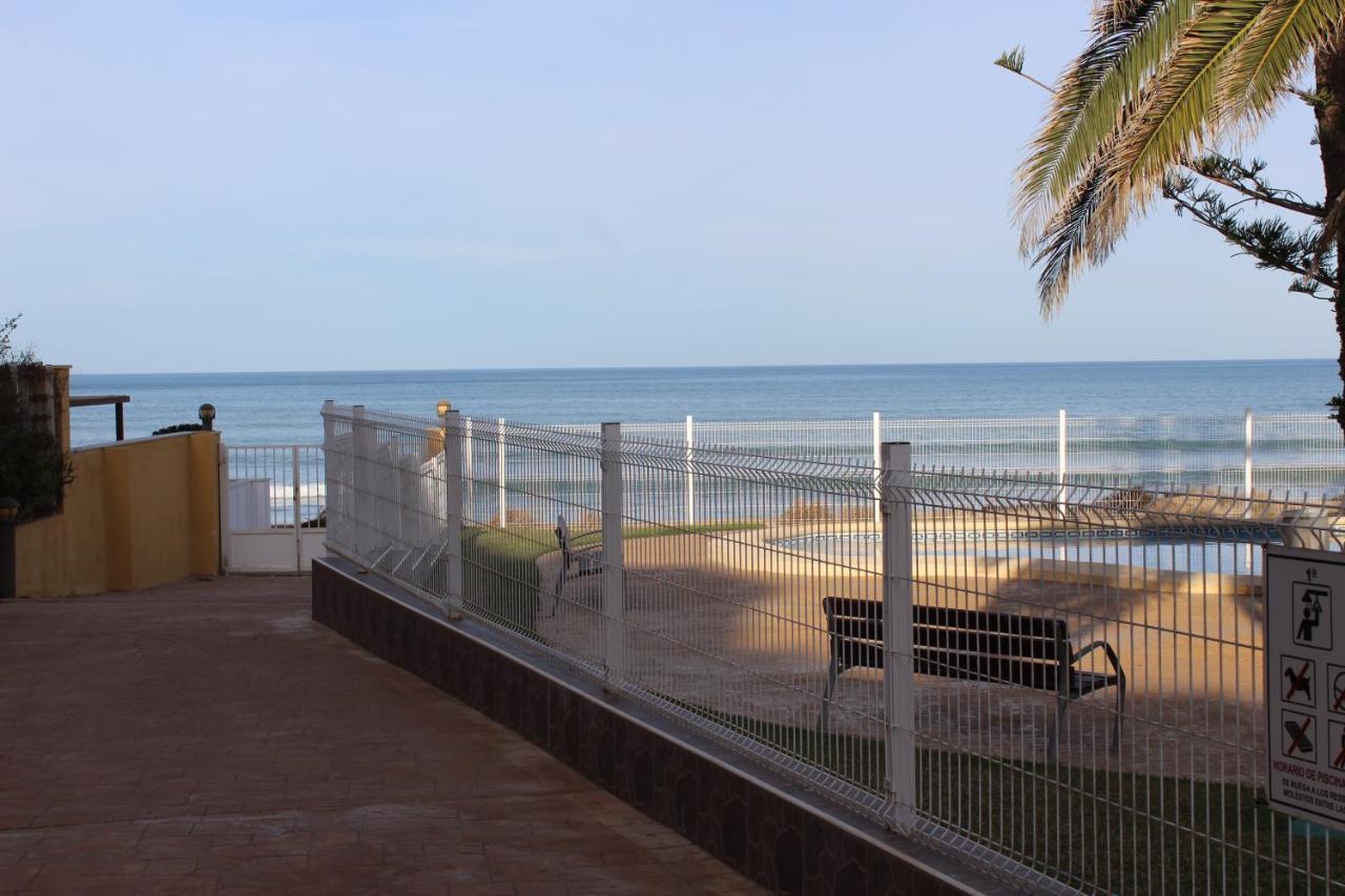 Apartamento En "Belbedere In" Denia A 10 Metros De La Playa Esterno foto